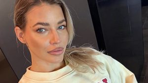 Ivana Mrazova incinta? Scopri il gossip e chi è il suo compagno nel Grande Fratello Vip.
