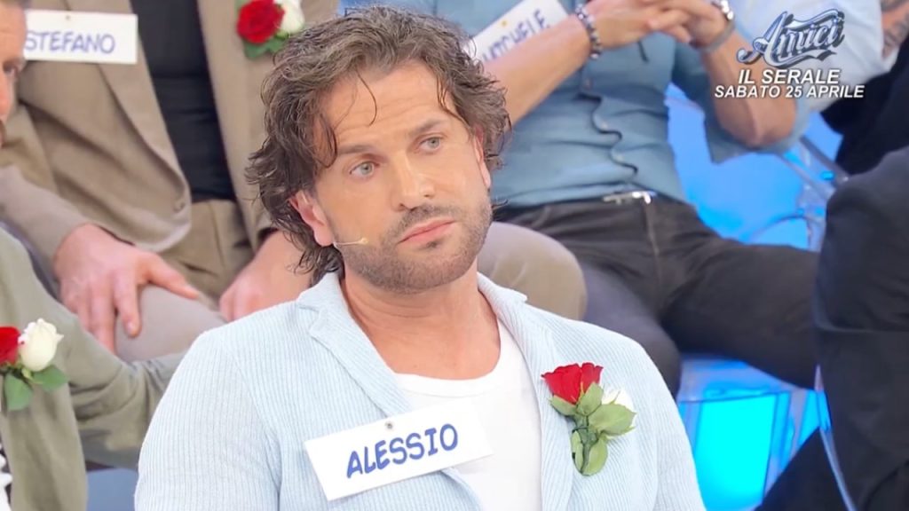 Uomini e Donne: Alessio e Debora partono insieme, tensioni per Gemma nella settimana dell’11 maggio.
