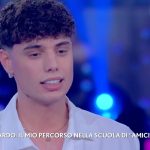 Amici 25: Riccardo Stimolo difende Alessio Di Ponzio dalle polemiche omofobe sui social.