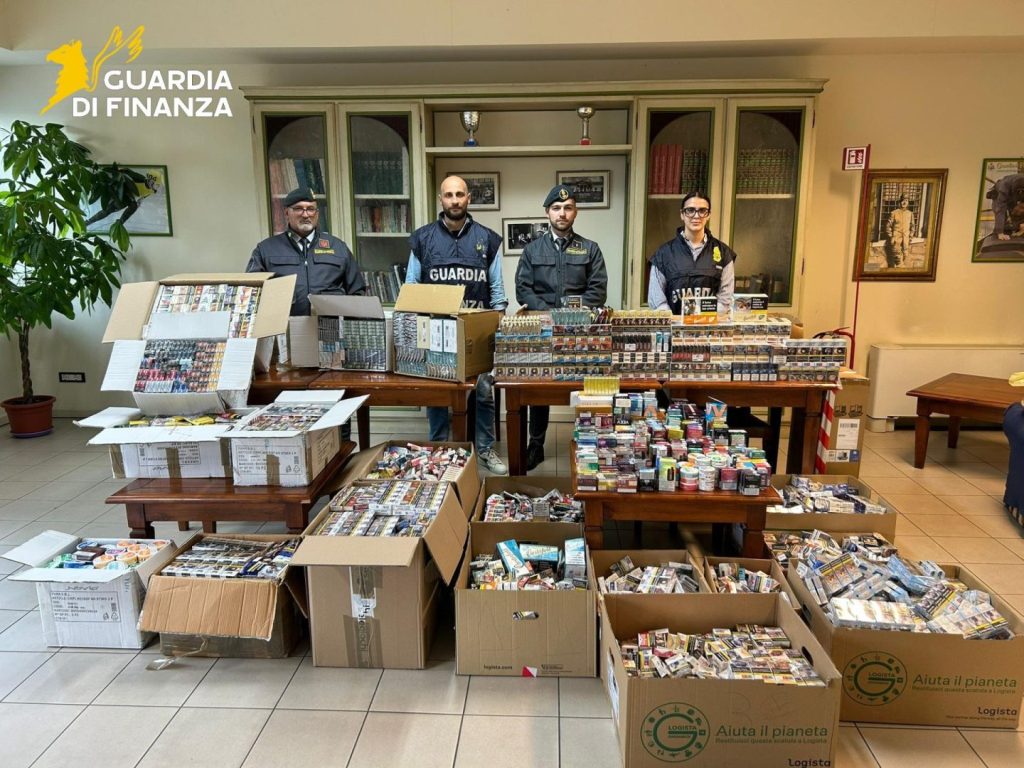 Sequestrati 250 kg di tabacchi esteri a Lucca: sei denunciati per traffico illecito.