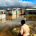 Il Sudafrica dichiara stato di calamità: allagamenti causano almeno 10 morti.