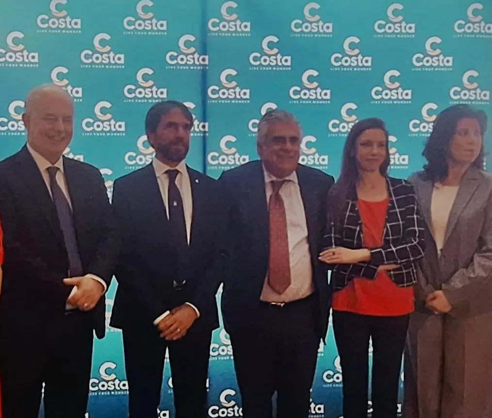 Costa Crociere arriva a Sofia, accolto dall’ambasciatore Apicella con grande entusiasmo.