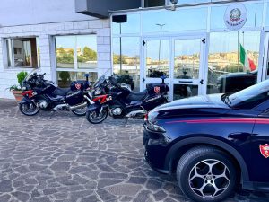 Latitante ricercato in Francia per omicidio arrestato ad Ancona: un colpo alle organizzazioni criminali.
