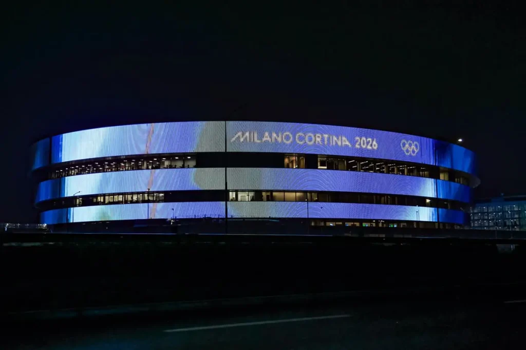 Corte dei Conti indaga su Arena Santa Giulia: possibile danno erariale per extracosti.