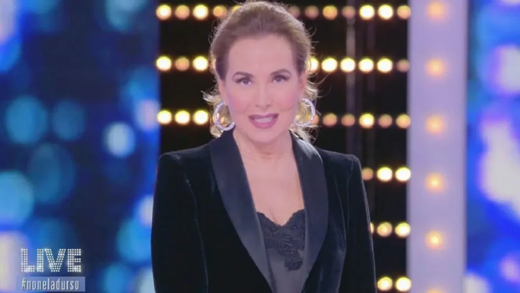 Barbara d’Urso, Mediaset reagisce, Rai stupita: la nuova serie che fa discutere tutti