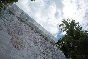 Tensioni al corteo Pro Pal durante la Biennale di Venezia: ecco cosa è successo.