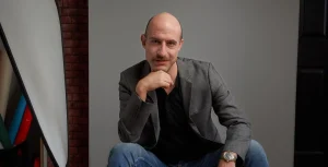 Le fastidiose abitudini tecnologiche di Cecil Baldwin, voce di Welcome to Night Vale.
