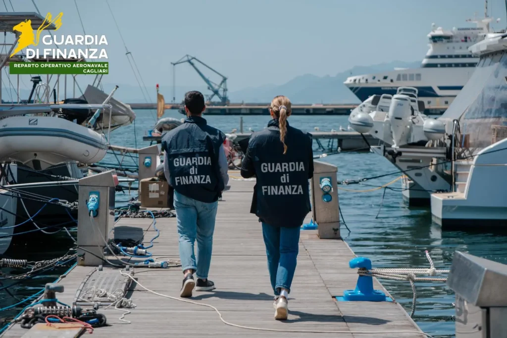 Cagliari: Guardia di Finanza scopre 100 yacht esteri non dichiarati, valore oltre 48 milioni euro.