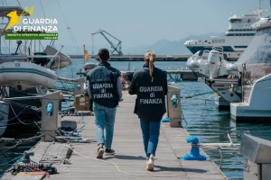 Cagliari: Guardia di Finanza scopre 100 yacht esteri non dichiarati, valore oltre 48 milioni euro.