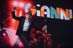 Gianni Morandi annuncia tre nuove date per il tour estivo 2026 “C’era un ragazzo”