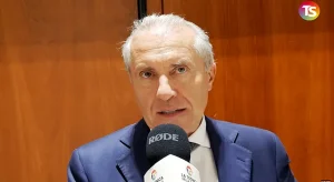 Dal 2027, nuovi libri liceali: riforma da approvare entro giugno, milioni di testi da riscrivere.