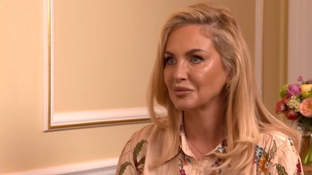 Josie Gibson’s Floral Must-Have: Add Style and Avoid Summer Wardrobe Woes!