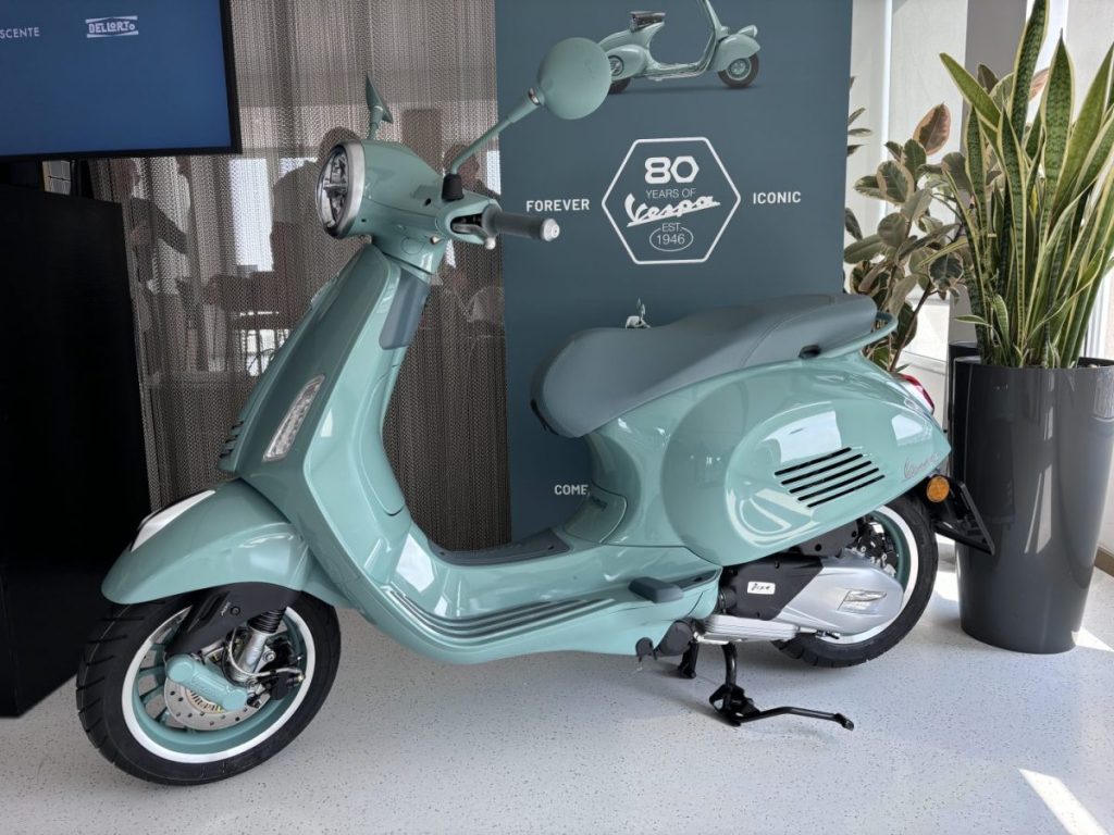 Festa a Roma: 80 anni di Vespa, simbolo di storia e cultura italiana nel mondo.