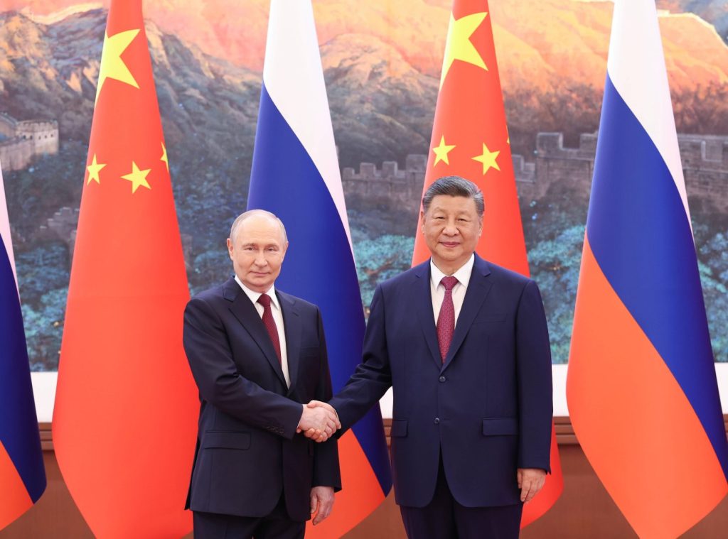 Putin e Xi a Pechino: Russia e Cina intensificano la loro cooperazione strategica.