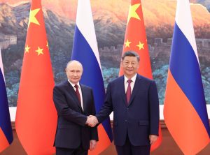 Putin e Xi a Pechino: Russia e Cina intensificano la loro cooperazione strategica.