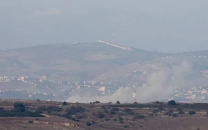IDF colpiscono infrastrutture di Hezbollah nel sud del Libano: escalation in corso.