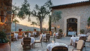 I migliori hotel di lusso nelle Isole Baleari per un soggiorno indimenticabile.