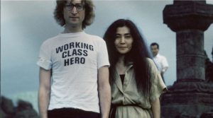 Cannes 79 celebra John Lennon con omaggi toccanti e ricordi indelebili dell’artista.
