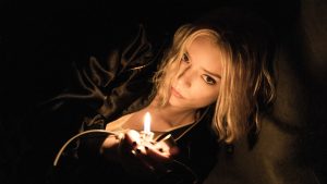 Lucky: Anya Taylor-Joy in un’avventura inquietante tra fortuna e scelte rischiose su Apple TV.