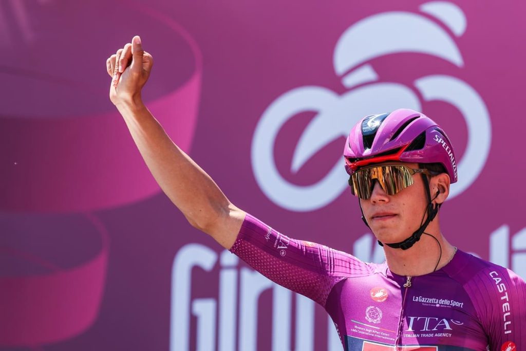 Magnier trionfa nella diciottesima tappa del Giro d’Italia 2026, Vingegaard mantiene la maglia rosa.