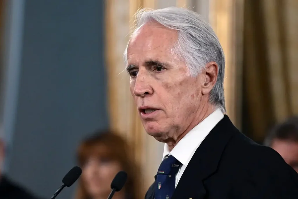 Giovanni Malagò lancia la sua candidatura per la presidenza Figc con il sostegno della Lega Serie B.