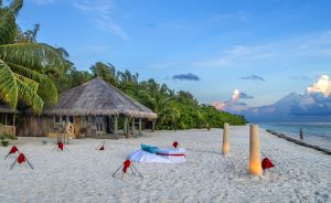 Ritrovato corpo di uno dei cinque subacquei italiani scomparsi alle Maldive, ricerche riprenderanno domani.