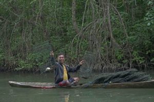 Comunità dell’Indonesia orientale riportano in vita sistemi tradizionali per proteggere i mari.