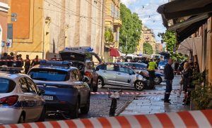 Paziente in terapia intensiva a Bologna si riprende dopo l’incidente di Modena con auto sulla folla.