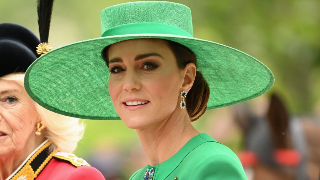 Kate Middleton rifiuta proposta reale: “Non sarebbe giusto per Harry”.