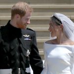 Il dolce istante tra Meghan Markle e Harry che cattura il cuore durante il matrimonio.