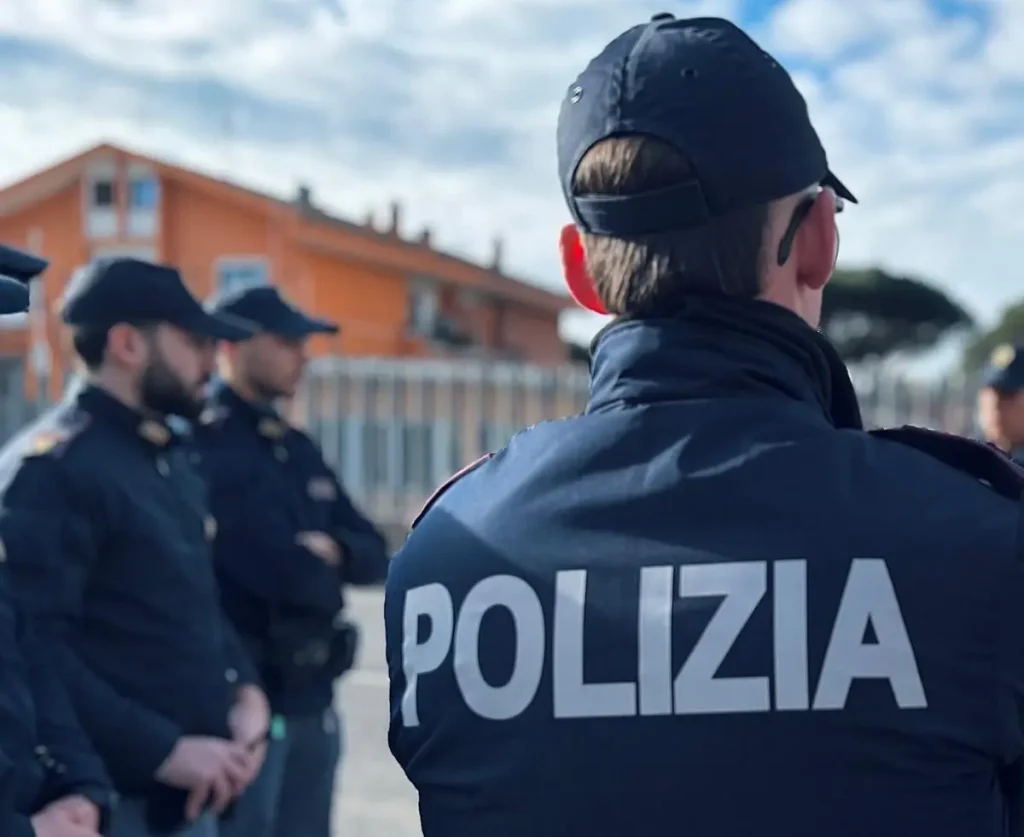 Camorra a Bagnoli: cinque arresti per estorsione nella zona di Napoli.