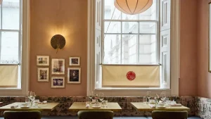 I ristoranti più affascinanti di Londra 2026: vista botanica e club esclusivi.