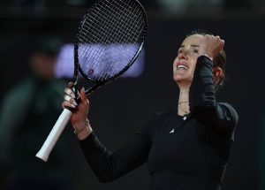 Svitolina conquista gli Internazionali d’Italia, sconfiggendo Gauff in finale al terzo set.