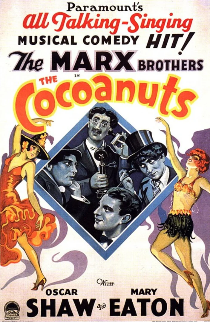 Le noci di cocco, il debutto che cambiò la comicità americana: nel 1929 arriva il primo film dei Fratelli Marx