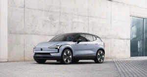 Volvo annuncia un nuovo EV accessibile per sostituire l’EX30 dismesso.