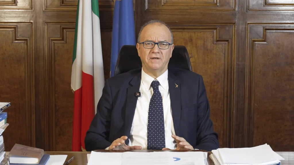 Supporto psicologico gratuito per giovani: 5 sedute per alunni di terza media e biennio superiori.
