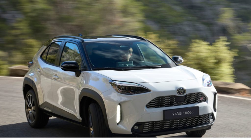 Toyota rafforza la leadership tra gli importatori con risultati straordinari nel settore automobilistico.