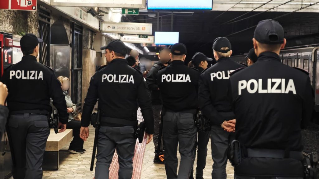 Scoperti rifugi sotterranei per droga: 5 arresti a Roma.