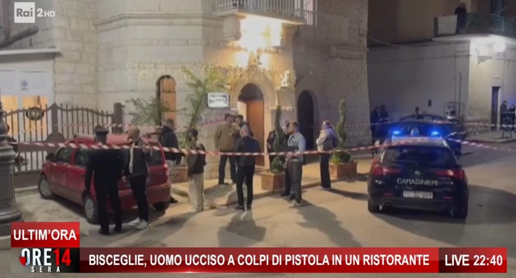 Bisceglie: cameriere ucciso in ristorante, caccia ai killer e indagini in corso.