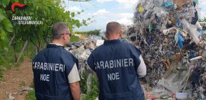 Operazione contro traffico illecito di rifiuti: 12 arresti in Italia e Europa.