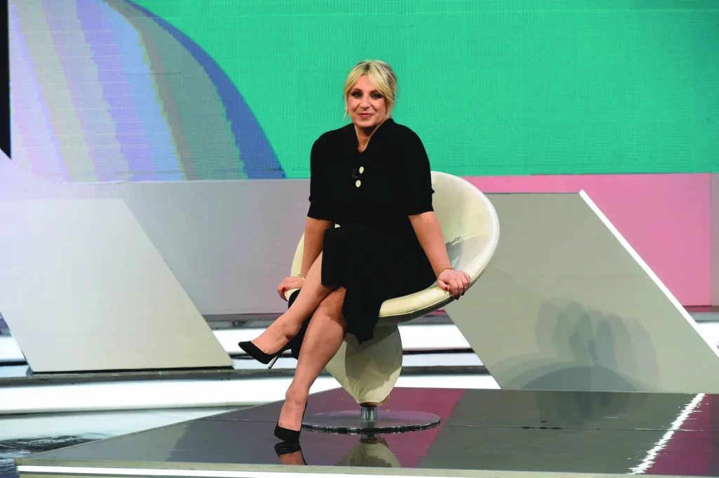 Programmi TV Nove oggi 14 maggio 2026