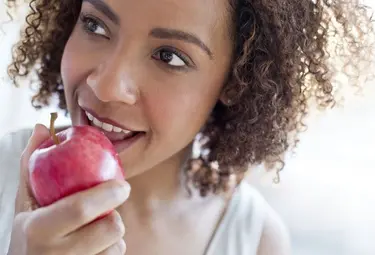 Strategie naturali efficaci per perdere peso senza diete drastiche o farmaci