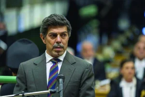 Programmi TV Rai 2 oggi 23 maggio 2026