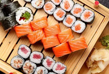 Pericoli del cibo crudo: rischi nascosti per salute e benessere