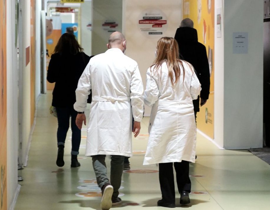 Contratto definitivo per medici di famiglia: approvazione dalla Conferenza Stato-Regioni.