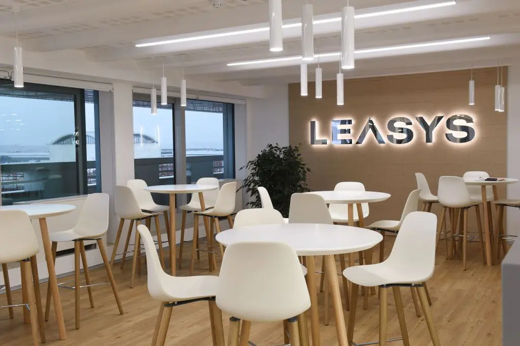 Leasys potenzia la mobilità flessibile e digitale con servizi innovativi al centro.