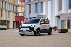 La prima Fiat: un tributo agli neopatentati, ricordi indimenticabili in arrivo!