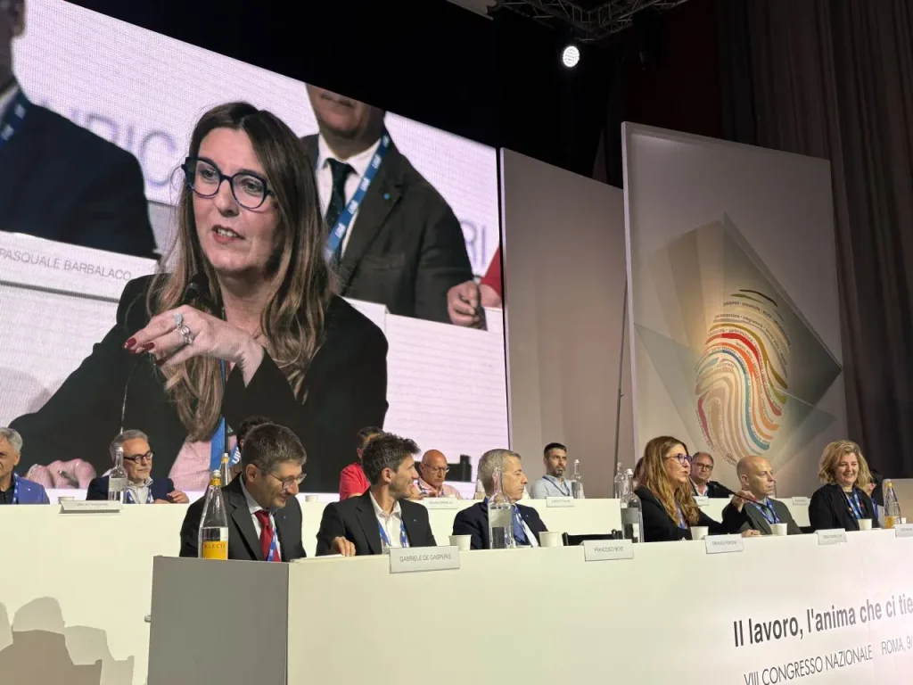 Mammucari riconfermata segretaria generale Uila-Uil all’VIII congresso nazionale: un nuovo inizio per il sindacato.