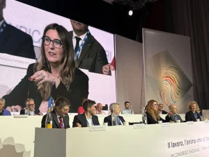 Mammucari riconfermata segretaria generale Uila-Uil all’VIII congresso nazionale: un nuovo inizio per il sindacato.