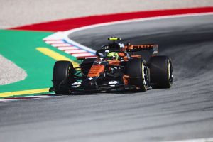 Norris domina le FP2 in Catalogna, Antonelli 5° dietro a Leclerc.